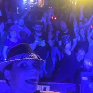 Meet your Posher, Angie